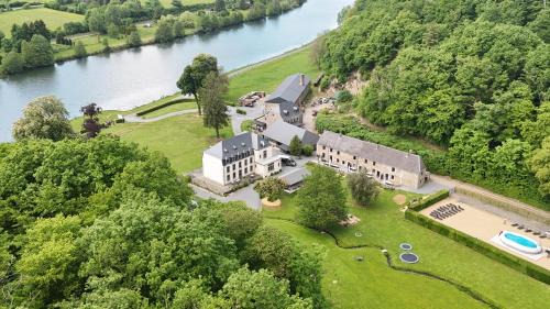 Vireux-Wallerand House | Le Lavandin Gite familial 10 -12p