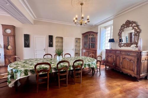 Allassac House | Le Logis de la Providence -12 pers -Bourg Allassac