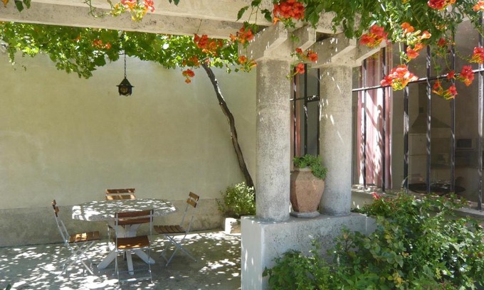 Montfavet House | Le Mas De La Verdiere
