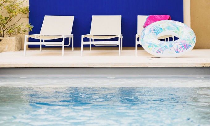 Caumont-sur-Durance House | Le mas des cerisiers, Heated swimming pool