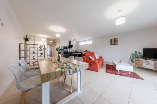 Brives-Charensac Apartment | Le Monteil - Proches du GR65 et GR765
