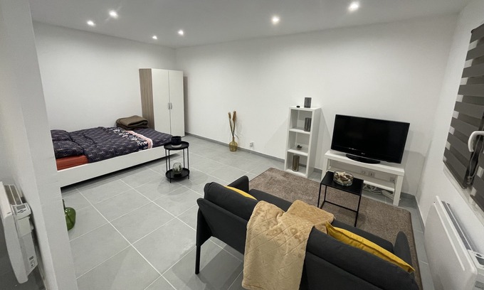 Pontcarre Apartment | Le Paisible