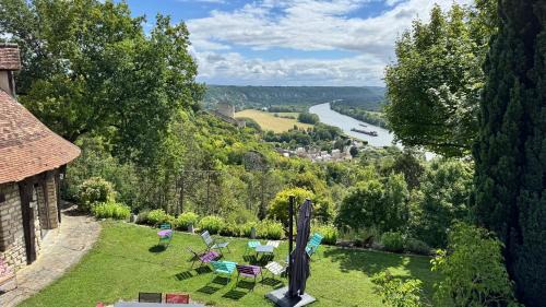 La Roche-Guyon House | Le Paradis de Lucile, vue de rêve, Giverny 10 minutes