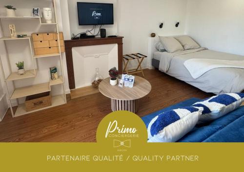 Macon Apartment | Le Ptit St Pierre Centre ville BY PRIMO C0NCIERGERIE