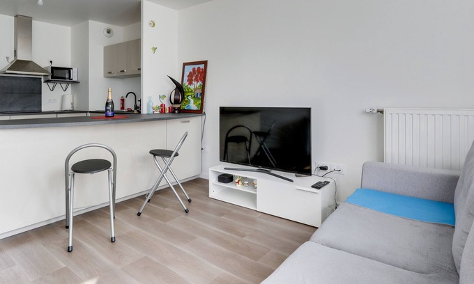 Neuilly-sur-Marne Apartment | Le Rayon de Soleil de Neuilly