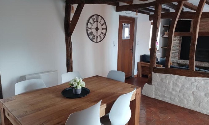 Mesnieres-en-Bray House | Le Refuge de Normandie avec Spa et Cheminée