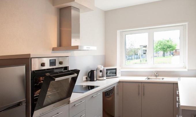 Dimbsthal House | LE TOMIGITE