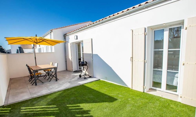 Les Mathes House | LE VAISSEAU Maison avec piscine/parking/wifi/plages 5kms