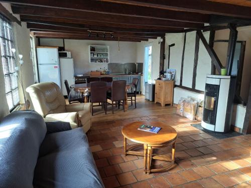 Arneke House | Le walnoot