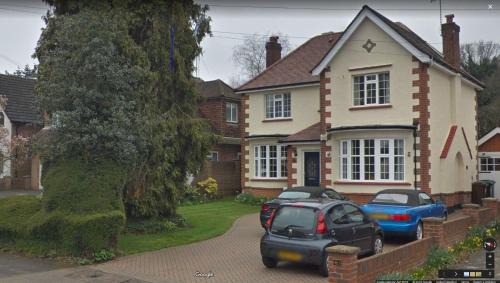 Northwood Bed & Breakfast | Leafy Suburban Bed and Breakfast