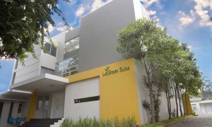 Bendungan Hilir Hotel | LeGreen Suite Pejompongan
