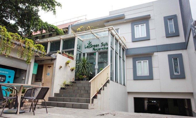 Bendungan Hilir Hotel | LeGreen Suite Penjernihan Jakarta
