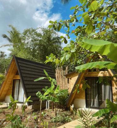 Samana House | Leisy's Garden Tiny Cabins