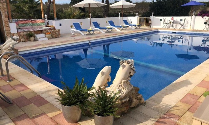 Montserrat Apartment | LEMON TREE VILLA