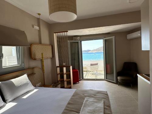 Platis Gialos Apartment | Lemonia Rooms 3