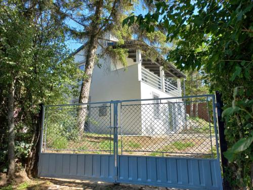 Csokako House | Lenvirág Vendégház
