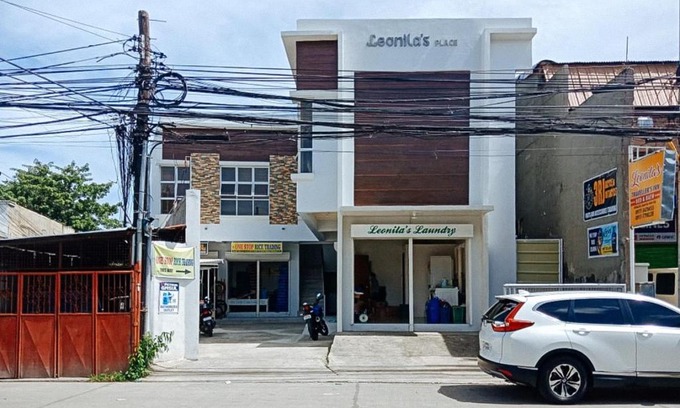 Iloilo Hotel | Leonila's Travellers Inn