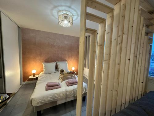 Mons-en-Baroeul Apartment | LeRelaisdOdile - Studio Cosy - Proche Metro - Parking Gratuit - Mons-en-Barœul
