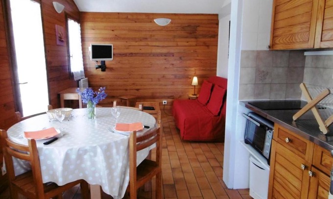 Brocas House | Les aubepines