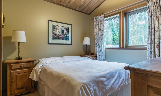 Chertsey Ski Chalet | Les Chalets du Lac Grenier - Chalet Piccolo