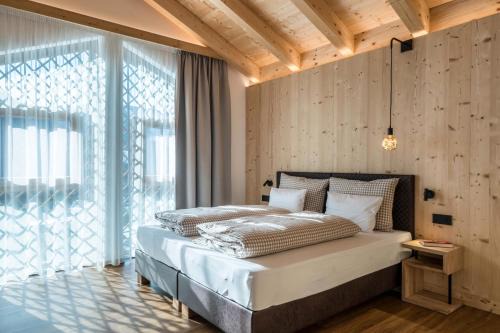 Mareo Apartment | Les Ciases Chalets Dolomites Apt 6