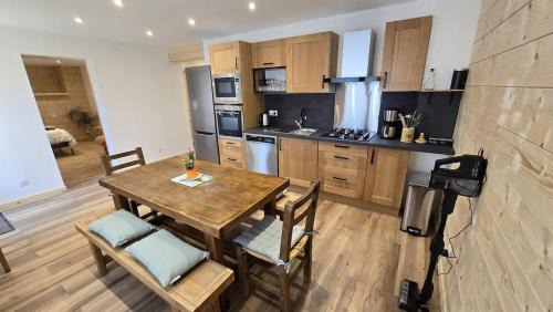 Aillon-le-Vieux Apartment | Les Crocus Oasis de bien etre avec SPA et SAUNA