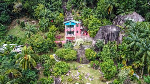 Mahe Island House | Les Elles Guesthouse Self Catering