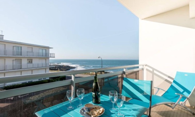 Quiberon Apartment | Les Gemeaux by Interhome