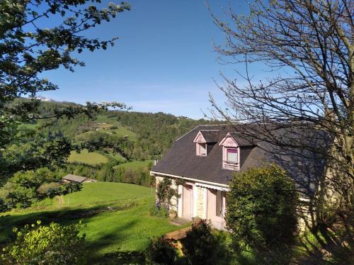 Lies House | Les Granges de La hulotte, la hulotte