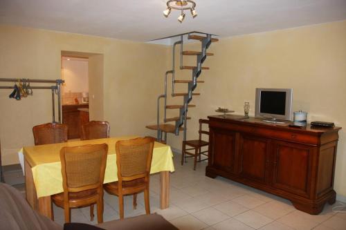 Chateauroux-les-Alpes Apartment | les Jéhans