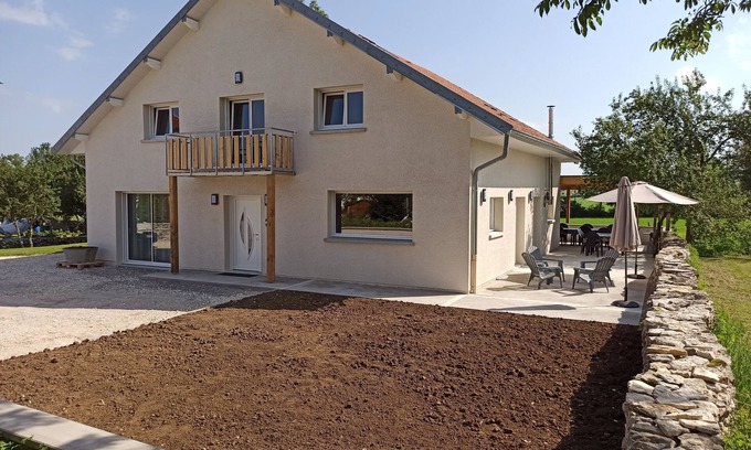 Mazire House | LES MURGETS Gîte 4* in the countryside for 15 people with SPA