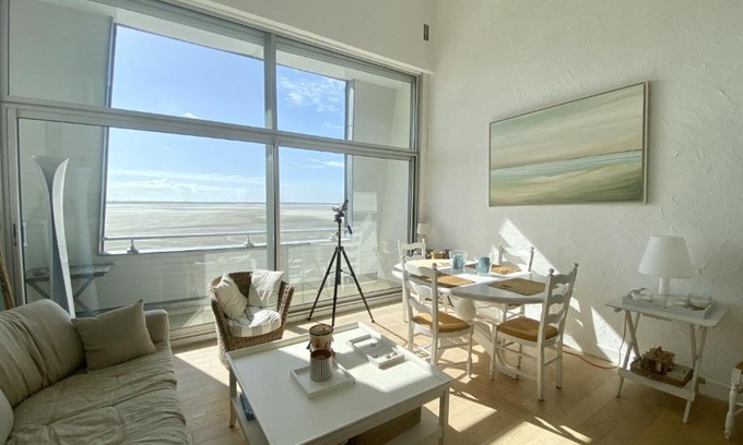 Le Crotoy Apartment | Les Pieds dans l'Eau, vue sur la baie pour 6 pers