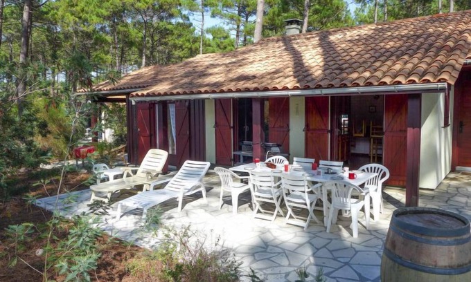Maubuisson House | Les Sylvaines by Interhome