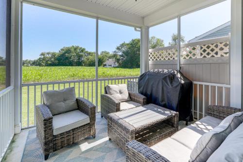 Millville House | Less Than 4 Mi to Bethany Beach Boardwalk Family Townhome