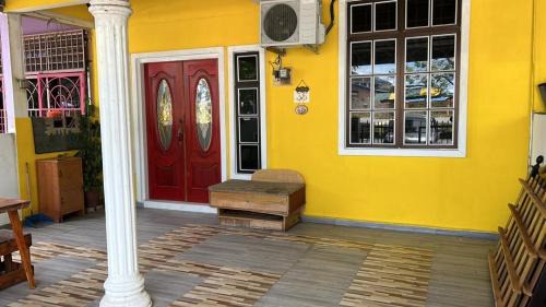 Bedung House | Let's go to Alim Homestay