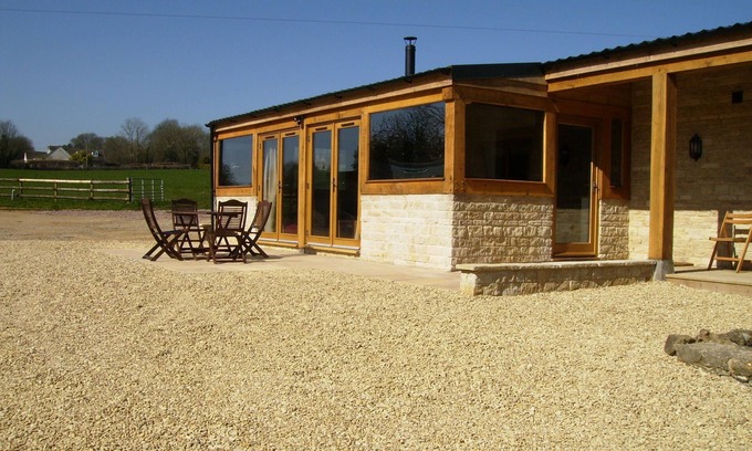 Nailsworth House | Light and spacious barn conversion on working farm in the Cotswolds