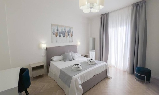 Terrasini Apartment | Light Charme, Natural Light Apartment a stone's throw from PIAZZA DUOMO