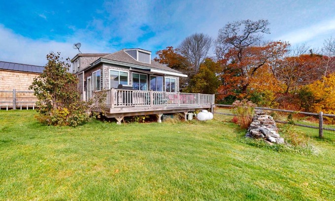 Rockland House | Lighthouse Lookout