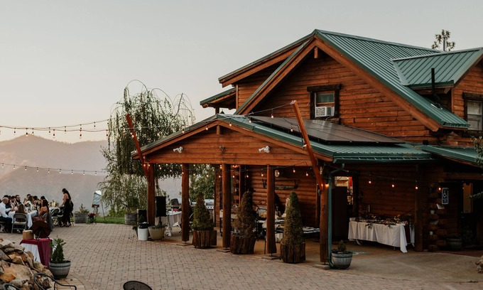 Groveland Cabin | Lillaskog Lodge: Family Friendly Ridge Top Lodge, Near Yosemite
