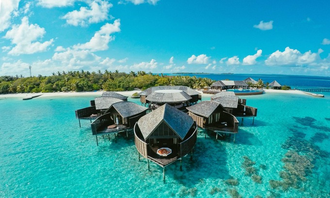 Huvahendhoo Resort | Lily Beach Resort & Spa - All Inclusive