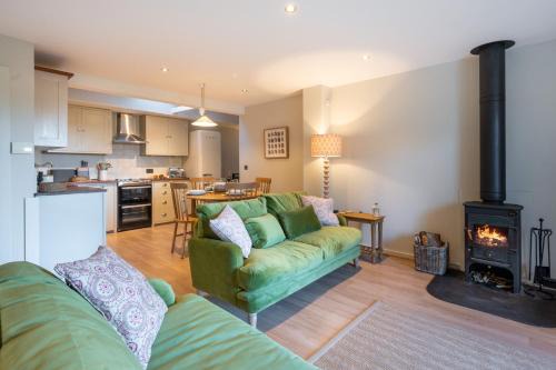 Little Walsingham House | Lily Cottage by Big Skies Cottages