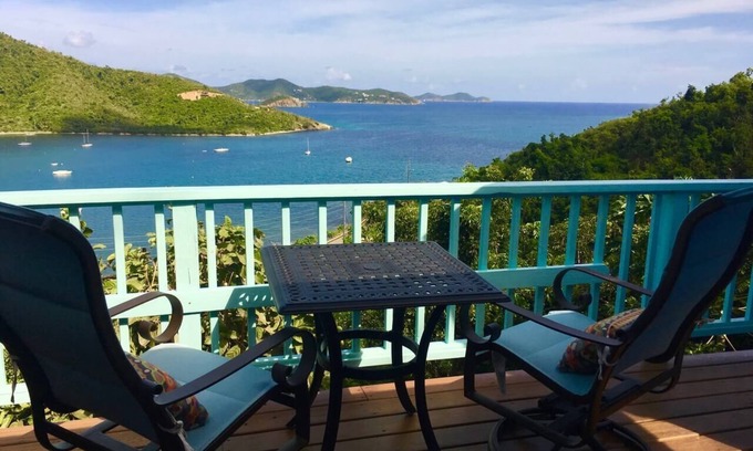 Lower Carolina Cottage | Lily Cottage: Great ocean views, spa, newly renovated in 2019