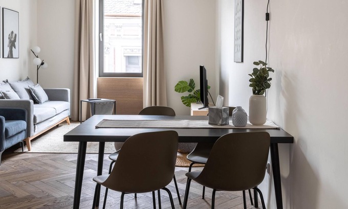 Innere Stadt Apartment | limehome Linz Schillerstr | One-bedroom Suite XL