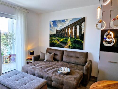 Niedernberg Apartment | Limes2Living-Loggia-Self check-in-Gratis parken
