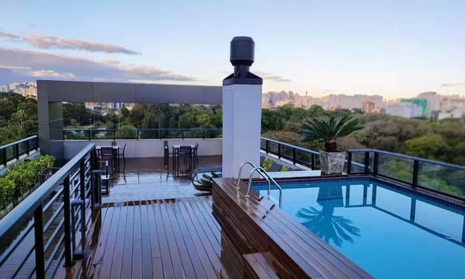 Azenha Apartment | Lindo Studio em Frente ao Parque Farroupilha com Garagem