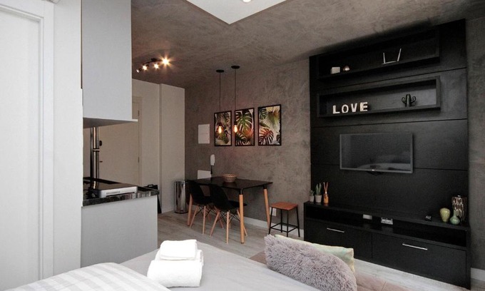 Central Zone Apartment | Lindo Studio Sta Cecilia
