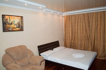Podil Apartment | Listings Suny studio in the heart of Podil, Kyiv center