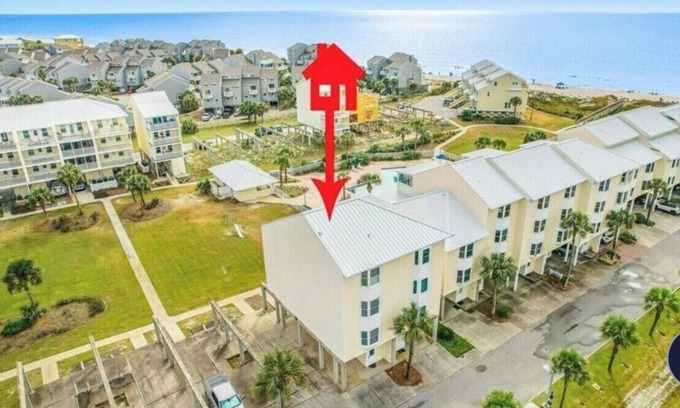 Port St. Joe House | Literally 295 STEPS to the Gulf DOGS WELCOME Personal Elevator Amazing Views