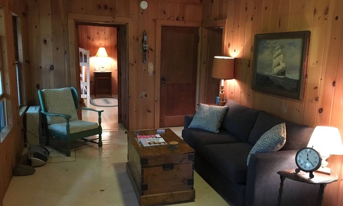 Belgrade Cottage | Little Beans Cottage on Great Pond, Belgrade ME