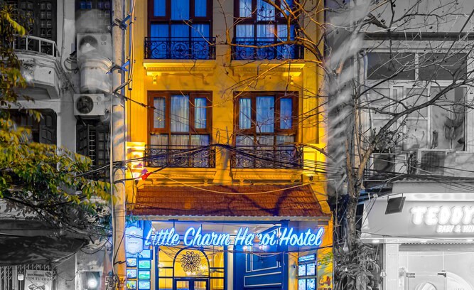 Hang Dao Hotel | Little Charm Hanoi Hostel